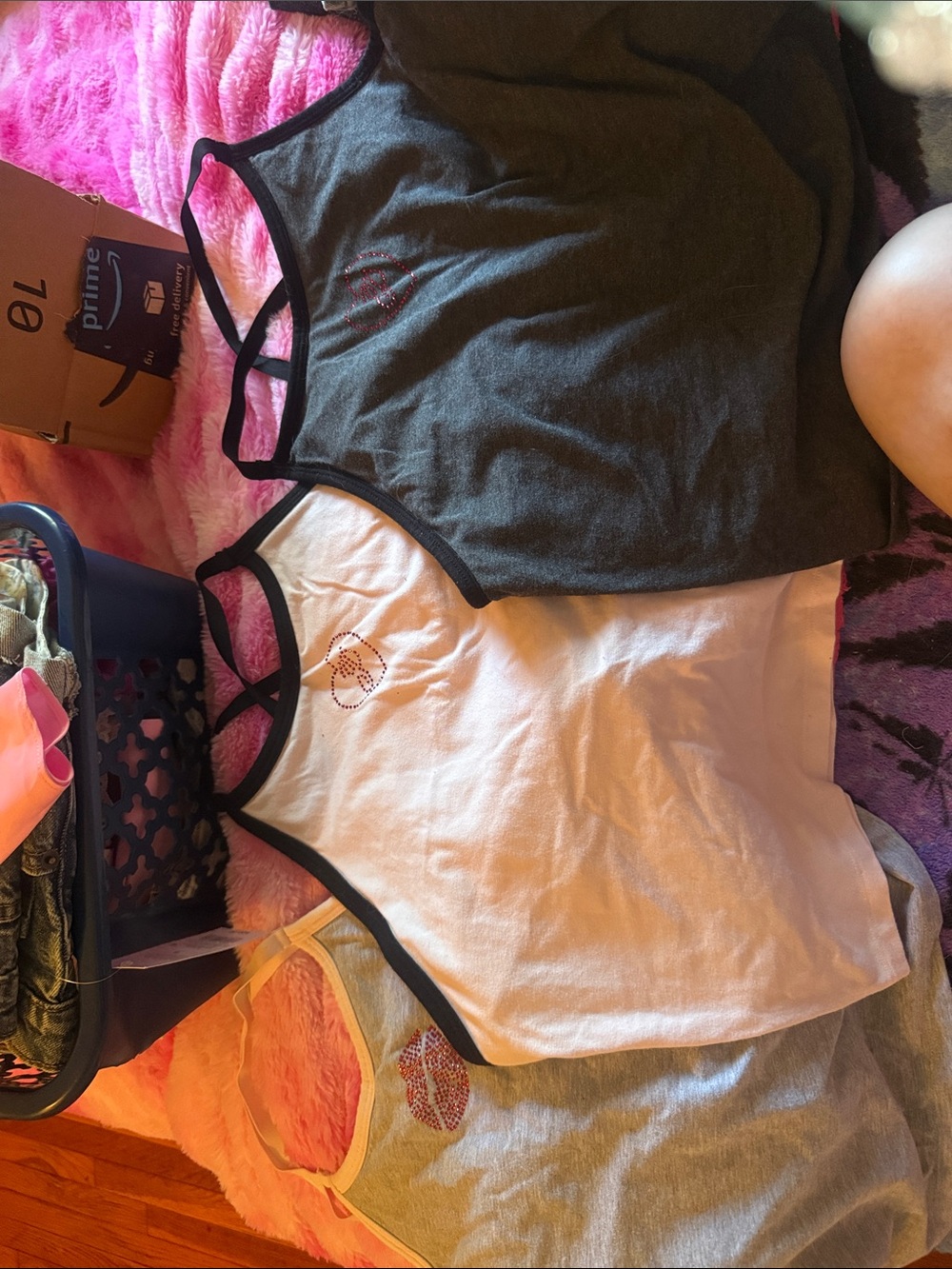 Set of three  Cropped Tank Tops with Contrast Trim - Gray & White VS PINK